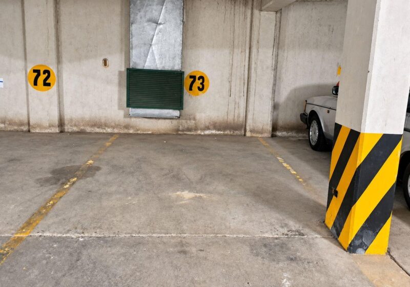 Estacionamiento en venta en San Isidro en San Isidro