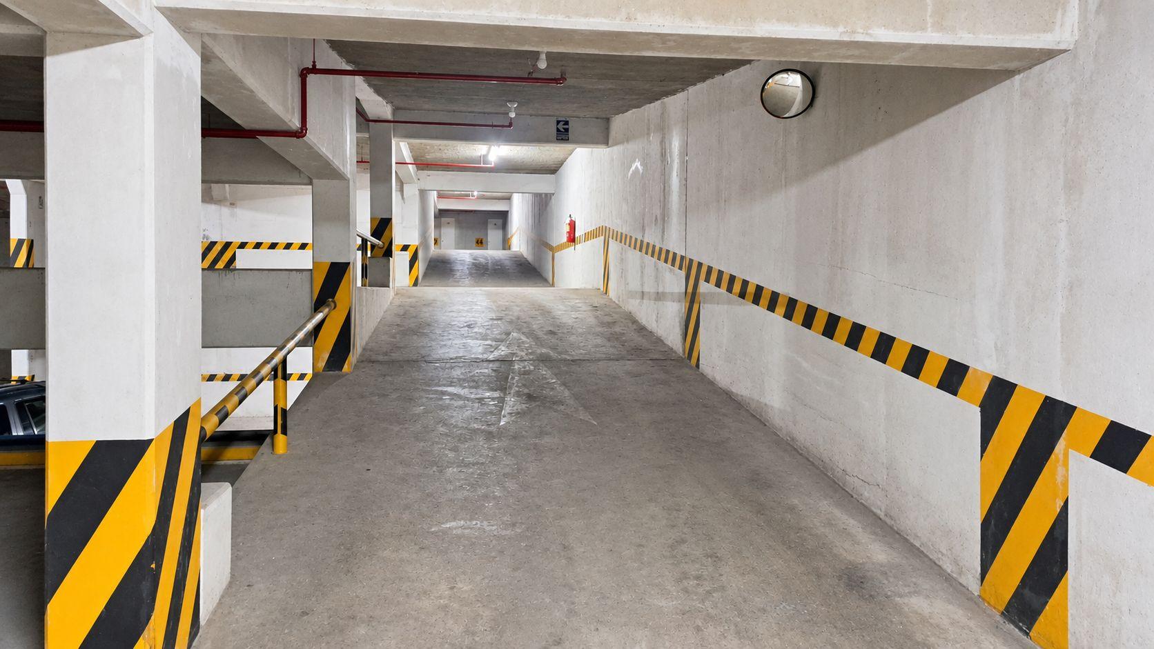 Estacionamiento en venta en San Isidro