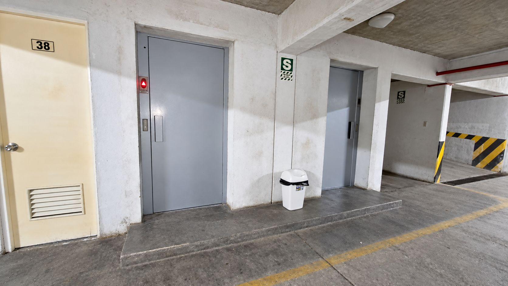 Estacionamiento en venta en San Isidro